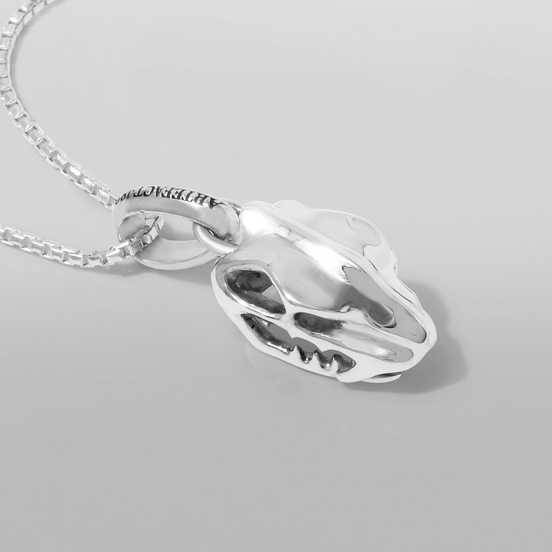 Vipera Pendant