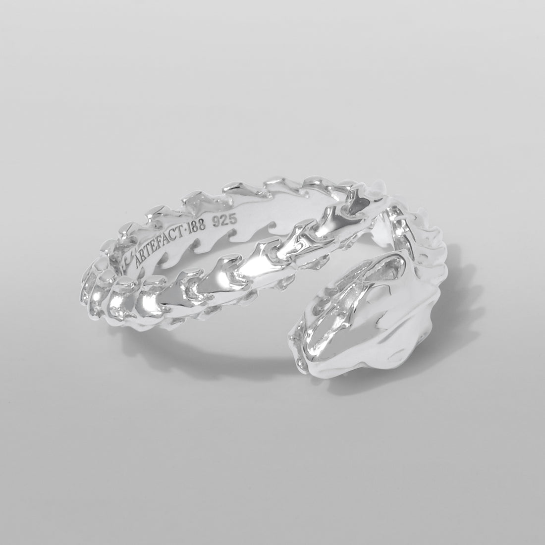 Vipera Ring